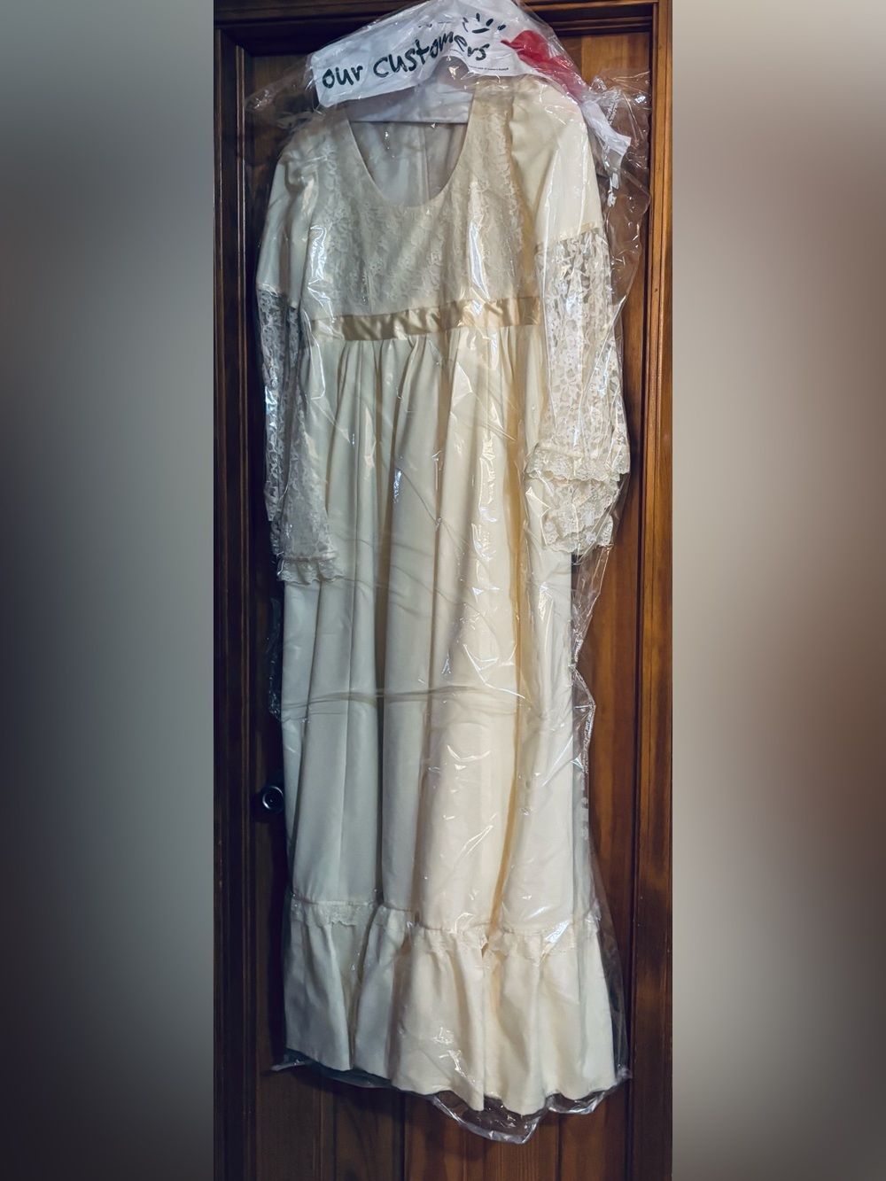 Specifically hand made by Elizabeth Ivory Lace Dress custom made vintage
